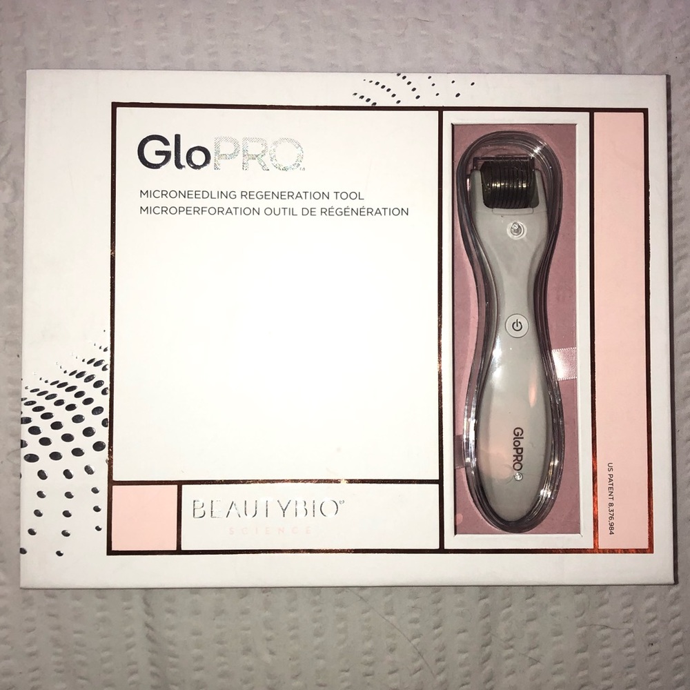 GloPRO Microneedling Regeneration Tool